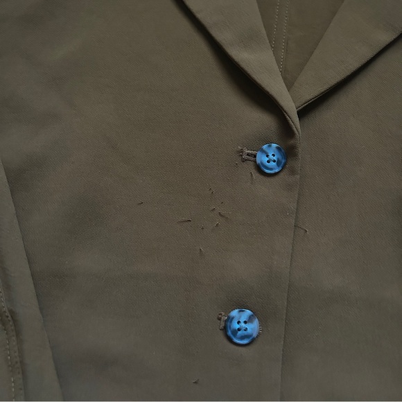 Aritzia Babaton Button Up Blouse - Picture 2 of 6